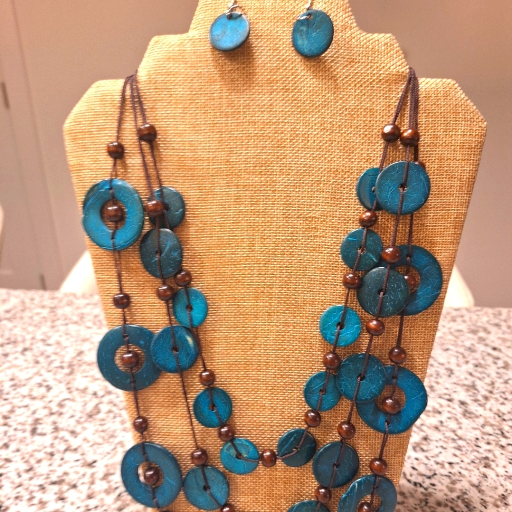 Turquoise 3 Tier Necklace and Earrings set